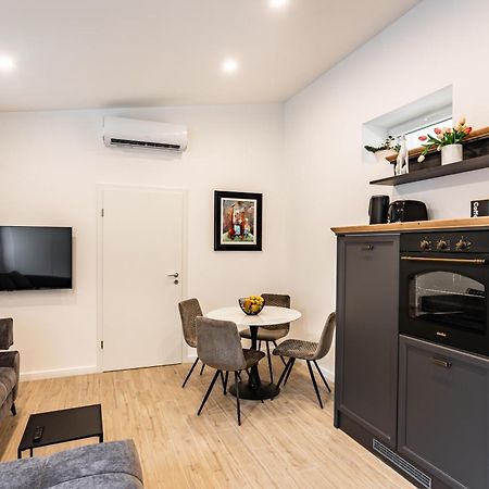 Luxury City Center House Split Luaran gambar